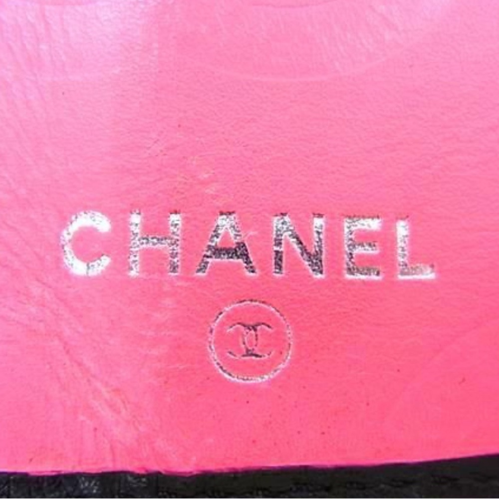 CHANEL  Coco Mark Matlasse Kanbon Lambskin Bifold Long Wallet with COA - Picture 10 of 10